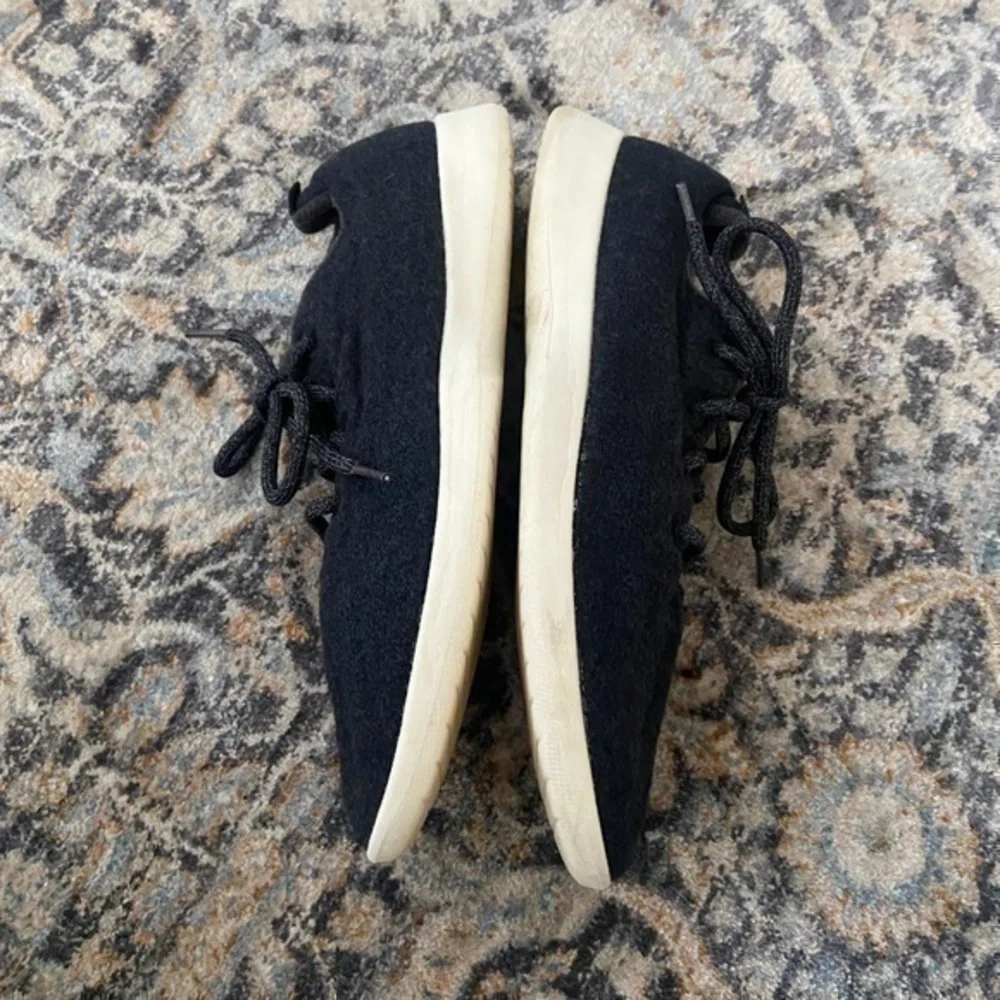Allbirds‎ Black Wool Runner Sneakers